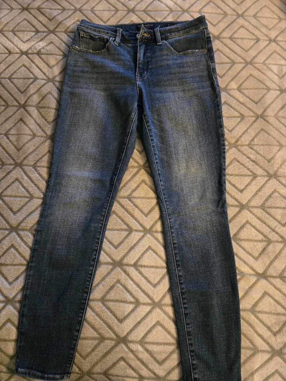 Lucky Midrise Jeans 10/30 reg